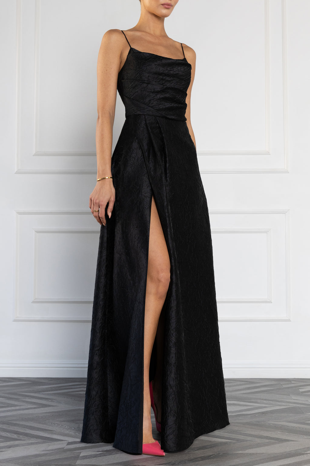 Cayetana Gown Black / 4