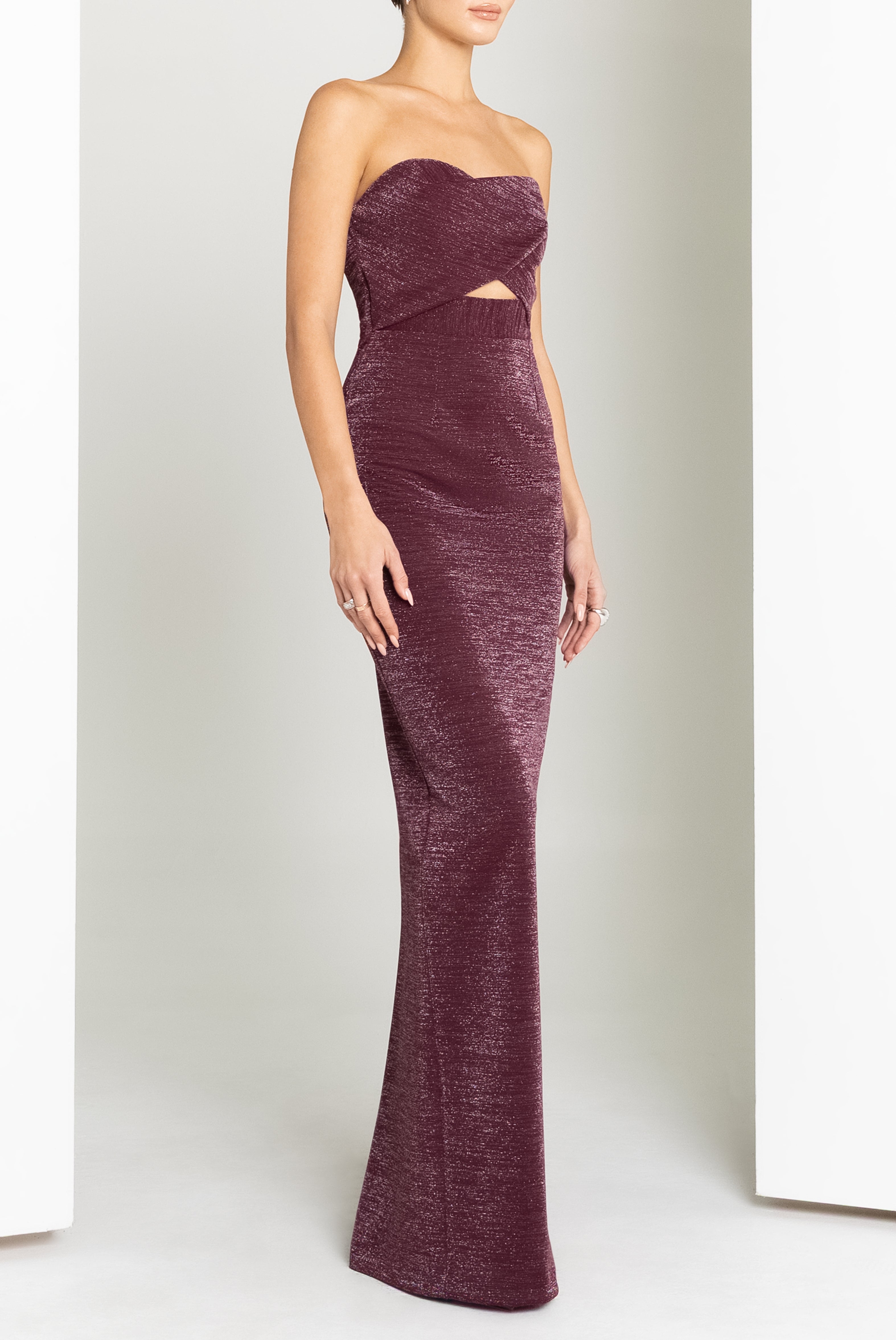 Jada Gown Crimson Dazzle / 2