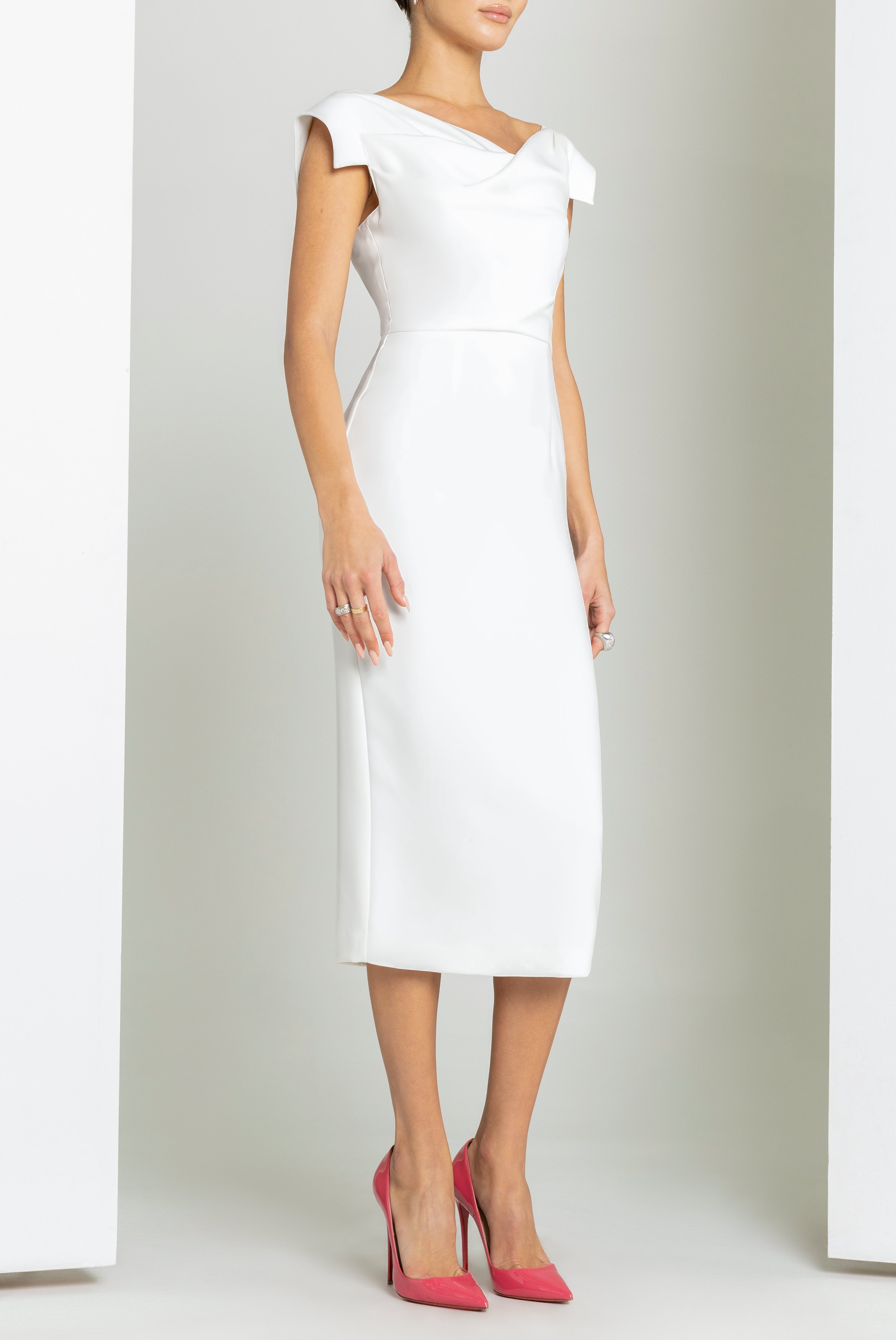 Black Halo Jacqueline Midi dress in Pacific Blue | Size 6 Black Halo Jacqueline Midi dress in Pacific Blue | Size 6