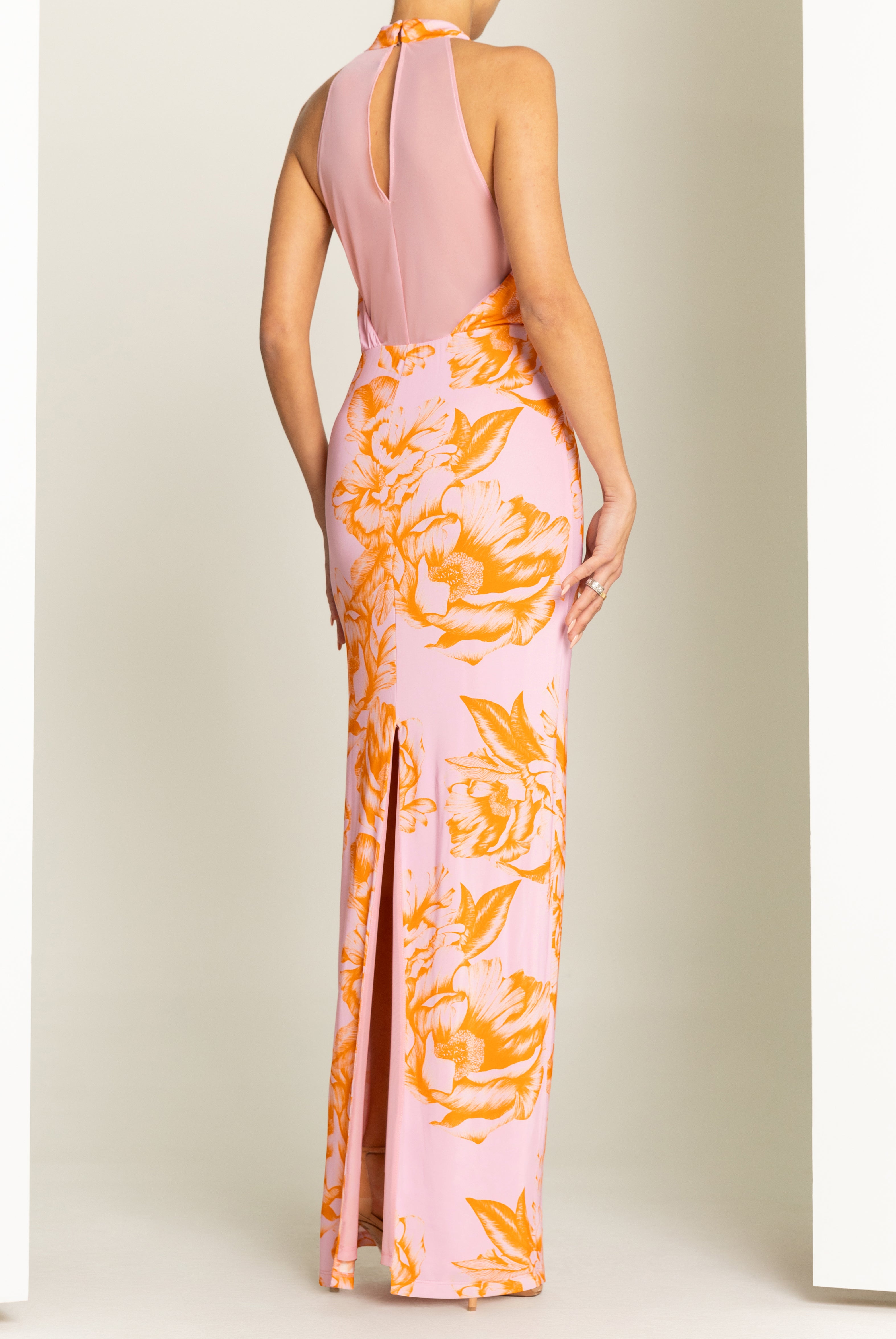 black halo henna halter crepe satin maxi dress Amazon.com: Henna Gown : Clothing, Shoes & Jewelry