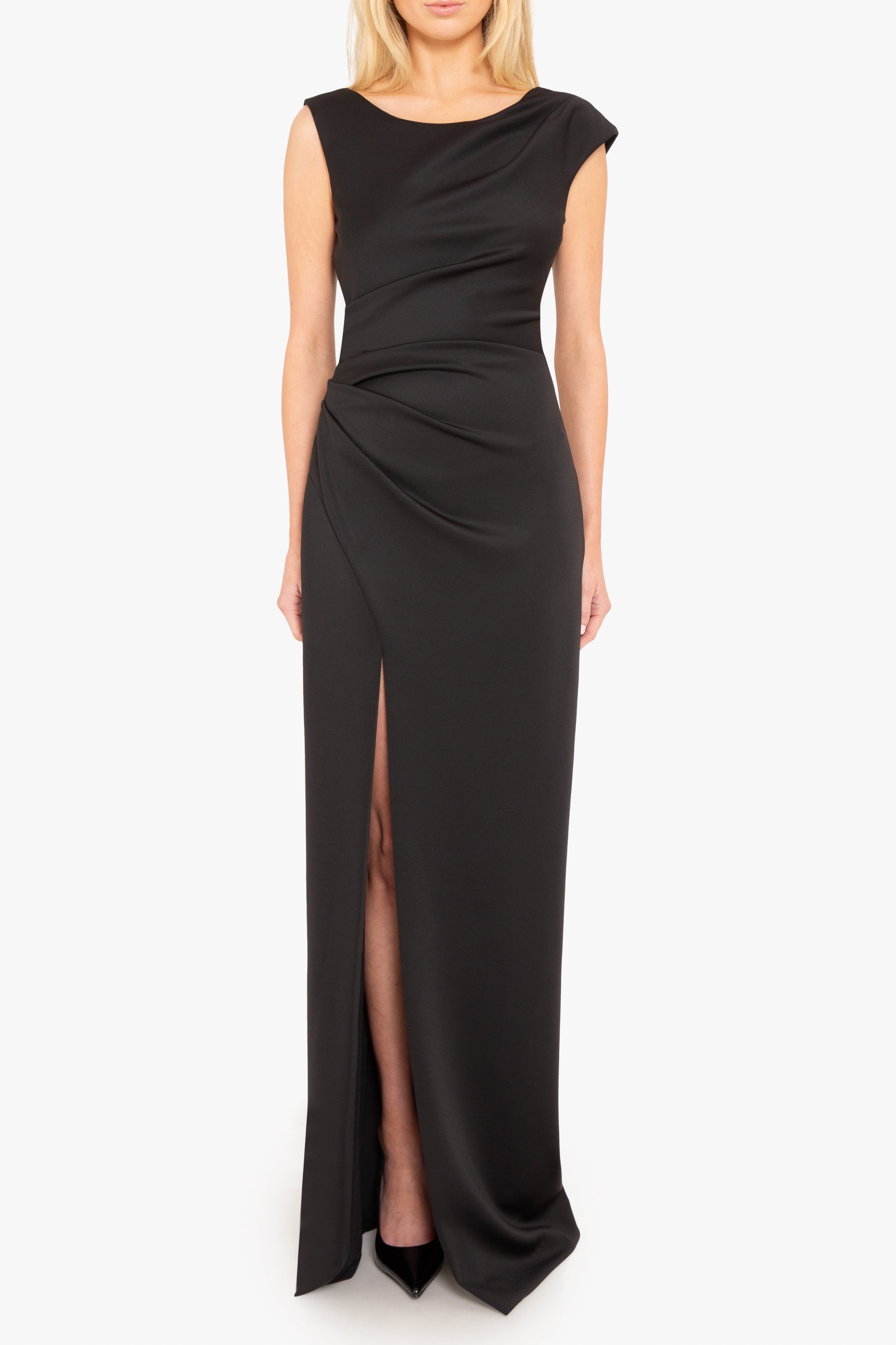 Black Halo Braden Gown in Black | Size 4 Black Halo Braden Gown in Black | Size 4