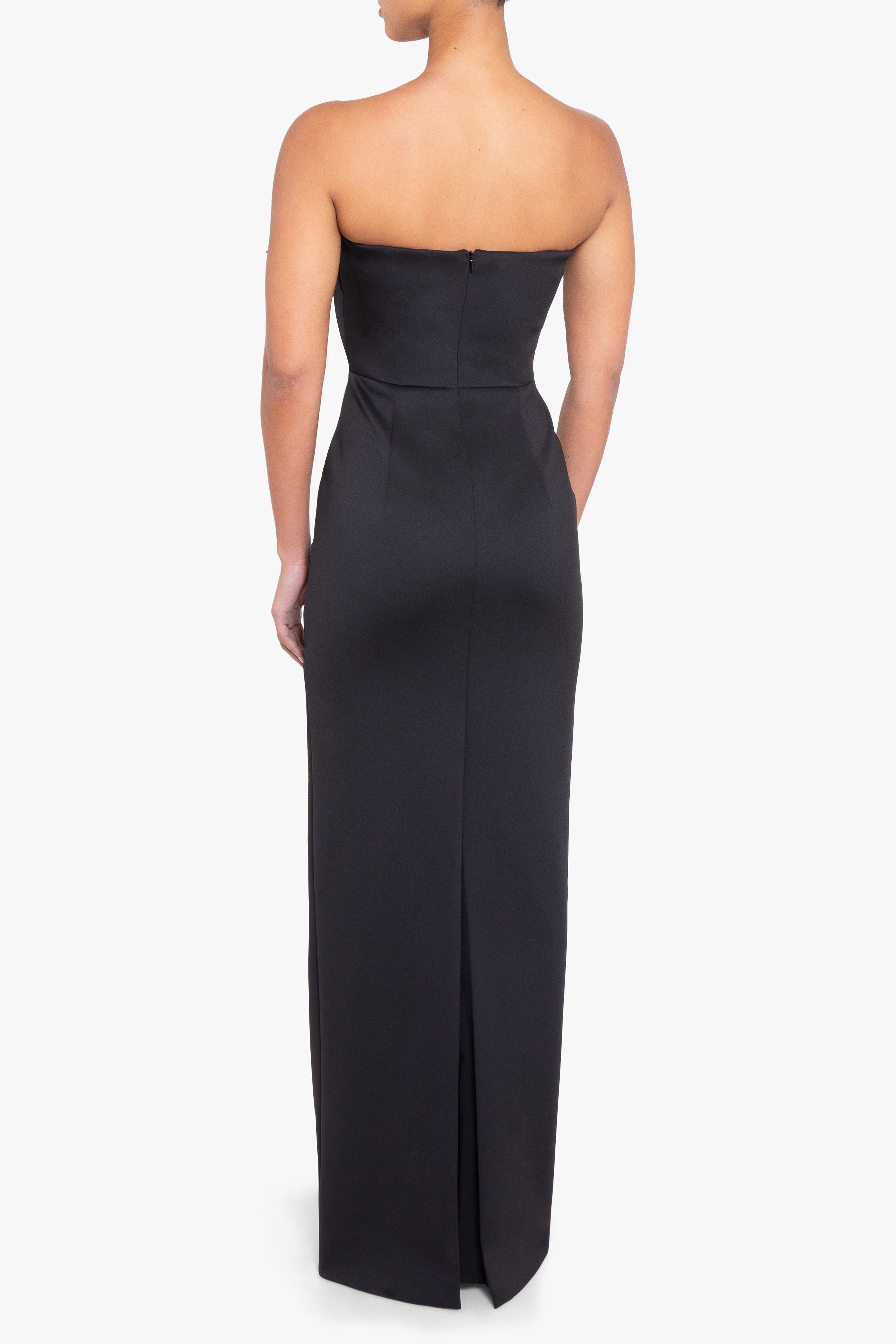 Black Halo Divina Gown in Pacific Blue | Size 2 Black Halo Divina Gown in Pacific Blue | Size 2